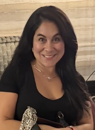 Veronica - Balayage and Extensions Specialist at Fluff Denver